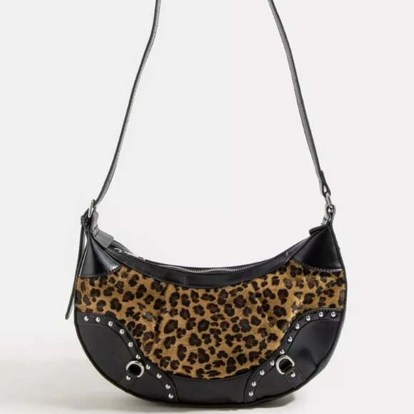 Fame Leopard Print Half Moon Shoulder Bag - Picture 2 of 5